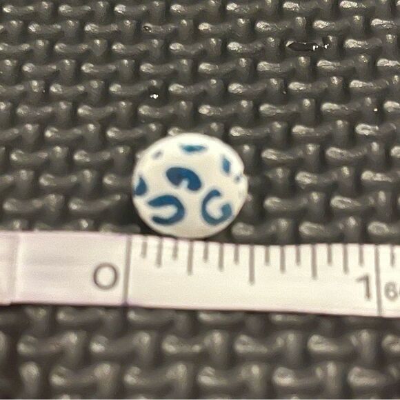 NEW White & Blue Leopard Print Resin & Polymer Clay Round Stud Earrings - Picture 3 of 3